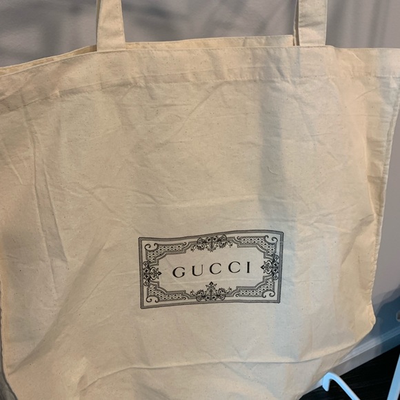 Gucci Large Tote Bag - Picture 7 of 7